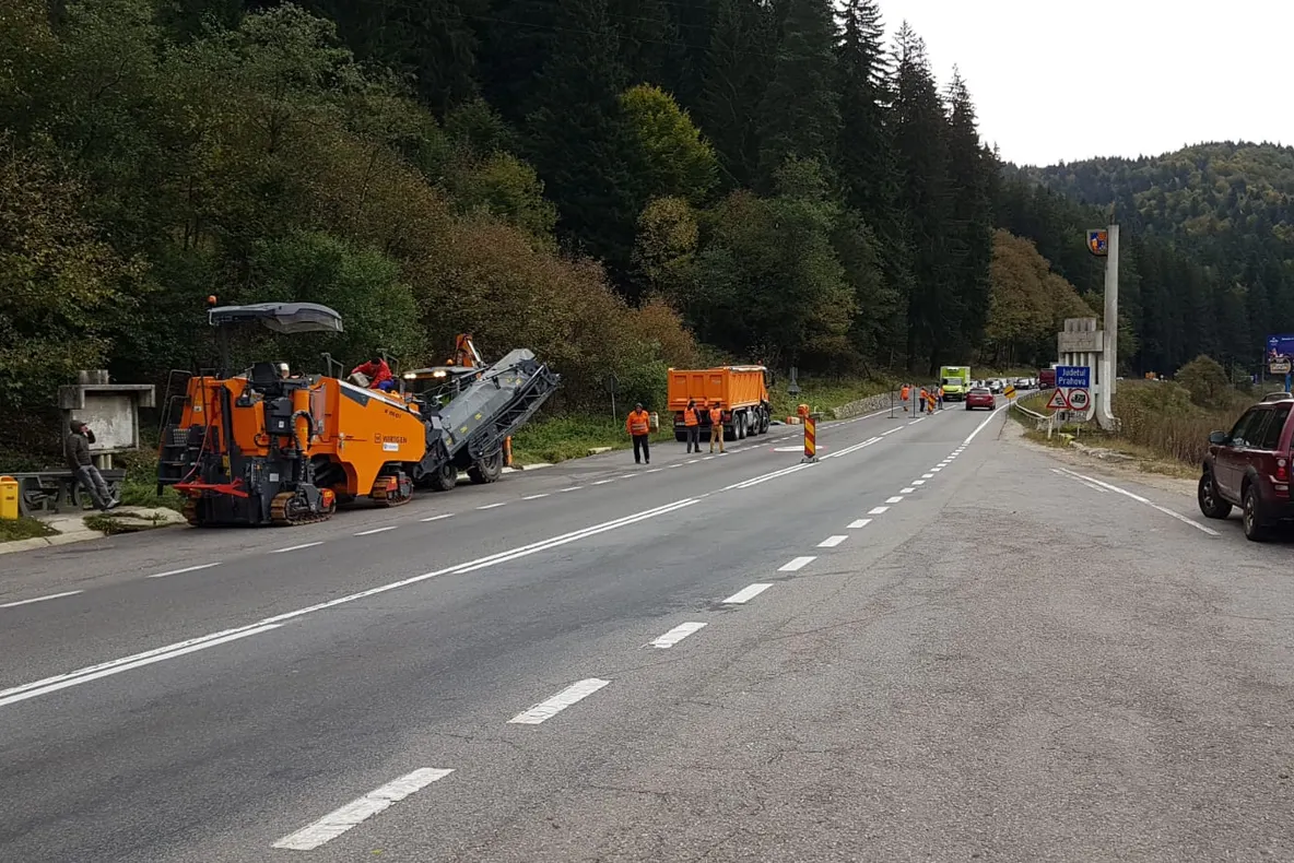 Lucrări pe mai multe drumuri județene din Dâmbovița