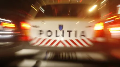 Zeci de polițiști mobilizați pentru a potoli un scandalagiu de 17 ani în centrul orașului Târgu Mureș 