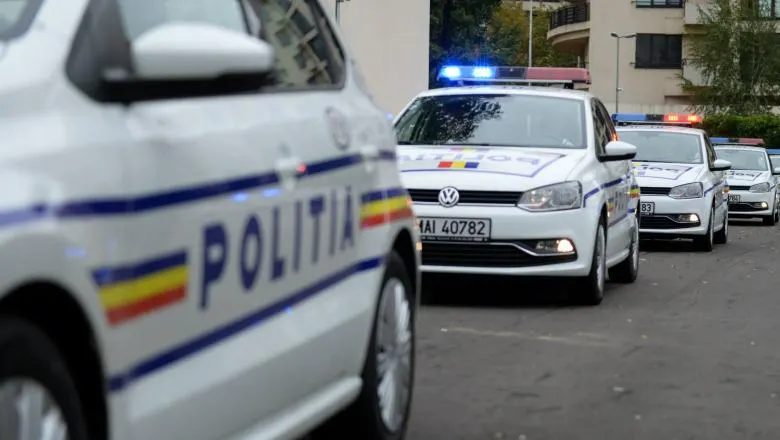 Falși polițiști antidrog au furat 90.000 de lire sterline în Timiș