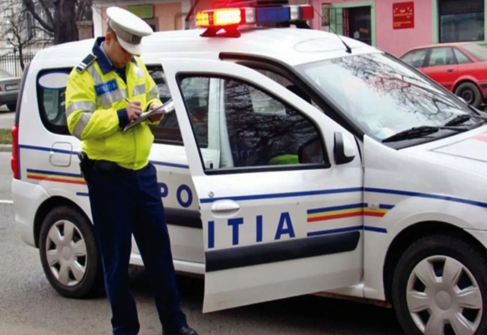 PESTE 400 DE PERMISE AUTO, SUSPENDATE ÎNTR-O SINGURĂ LUNĂ PE LITORAL