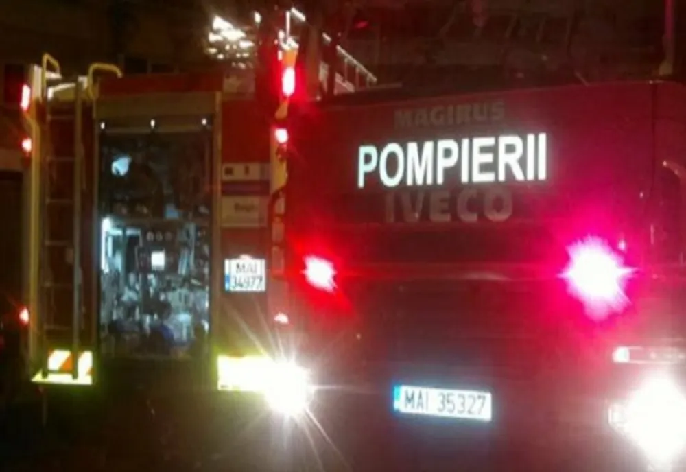 Accident tragic în Neamţ: Un bărbat a luat foc într-o centrală dezafectată, în timp ce încerca să se încălzească