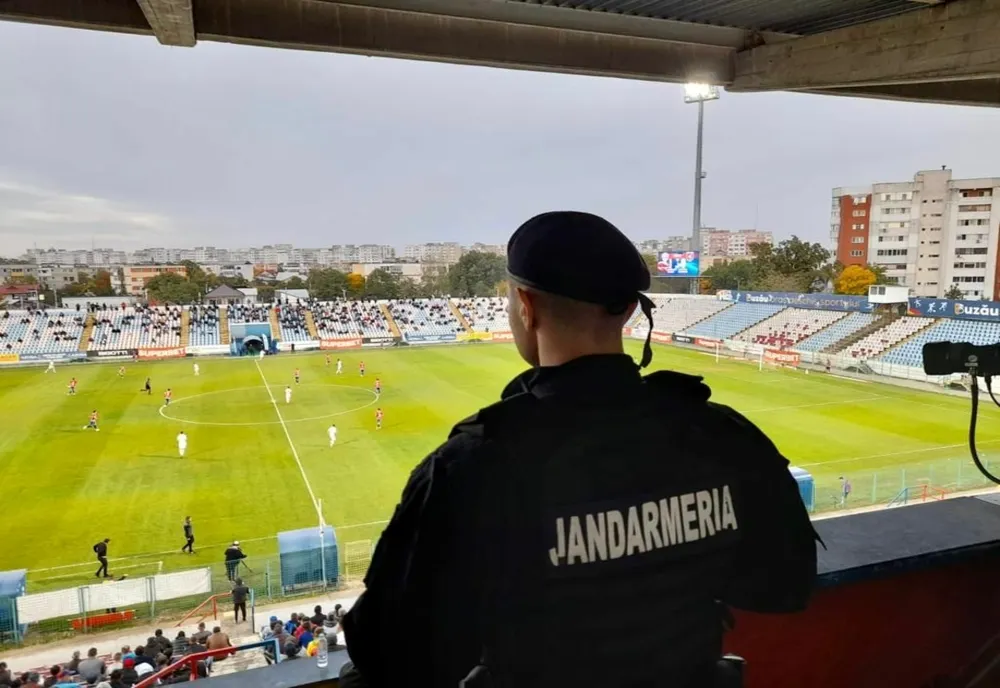 Noile reguli pentru accesul pe stadioane au intrat în vigoare