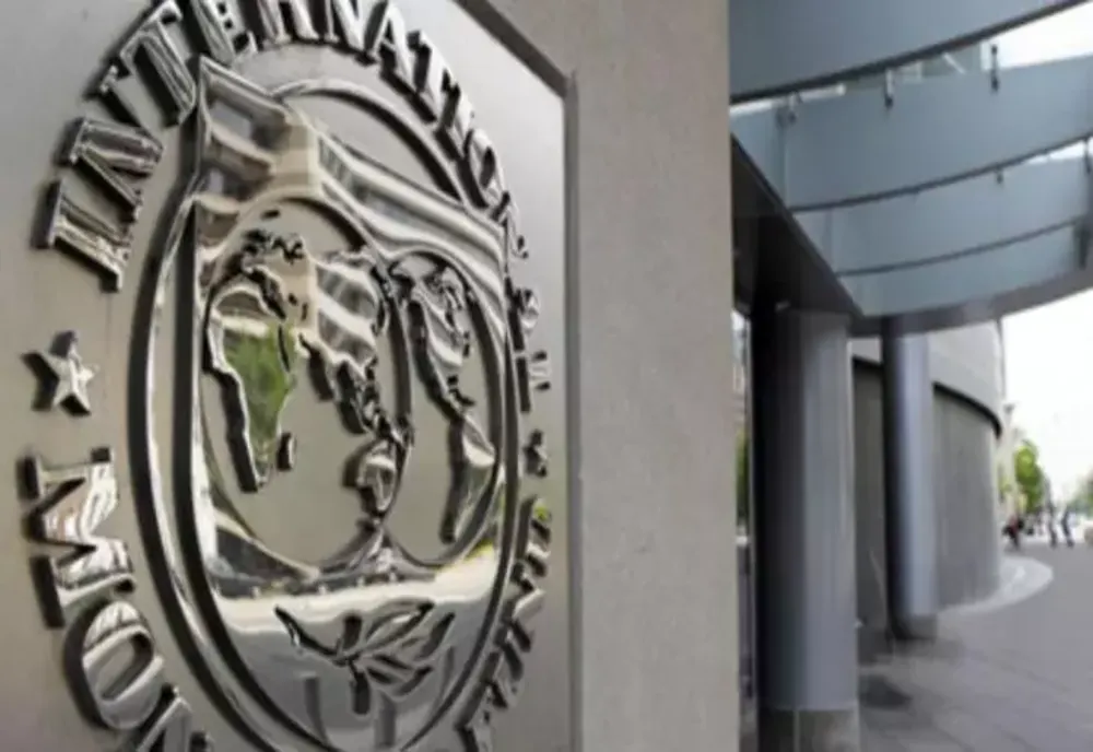 FMI, raport final la București, 2023. Critici dure la măsurile fiscale - Muncesc prea puțini români. Se cer TAXE mai mari, inclusiv pentru mâncare
