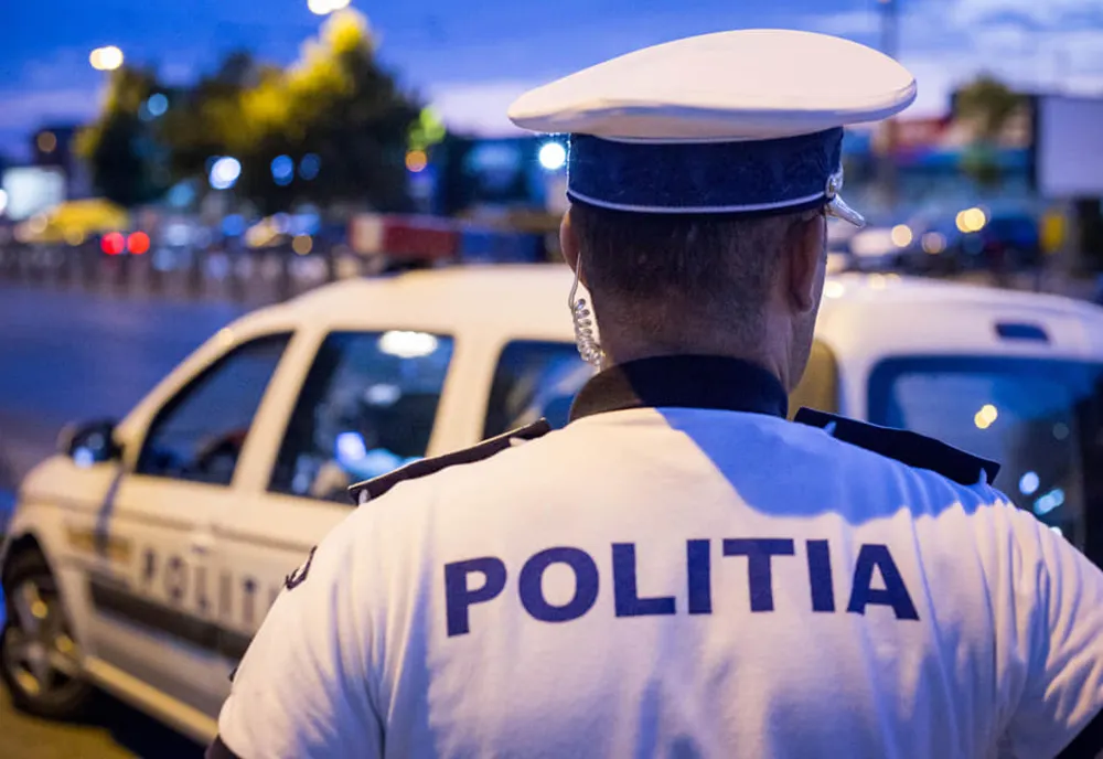O nouă metodă de înșelătorie. Poliția Română atrage atenția: Nu deținem roboți telefonici!