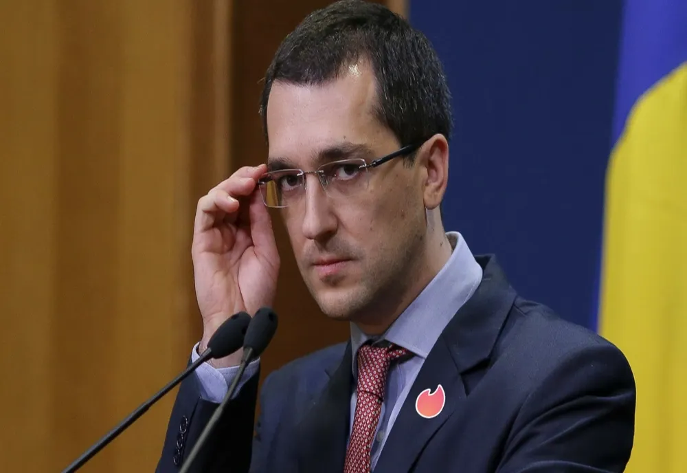 Vlad Voiculescu, replică pentru Marcel Ciolacu: USR a fost şi este un susţinător al democraţiei. Nu membrii USR erau cei care provocau violenţa