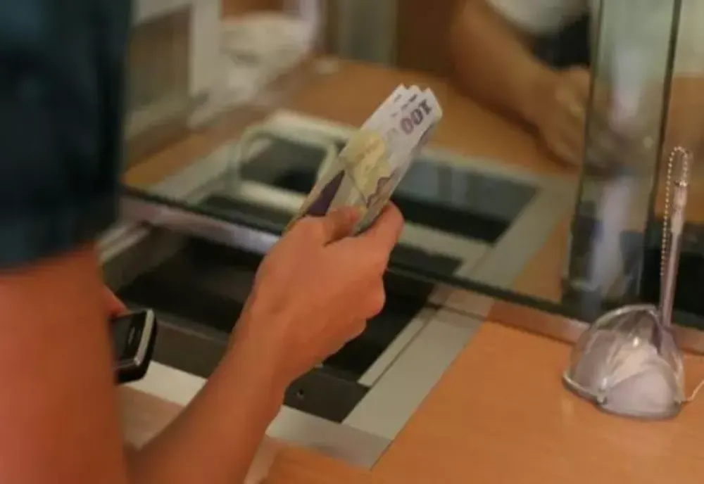 O eroare în bancă i-a făcut pe oameni mai bogați în câteva secunde
