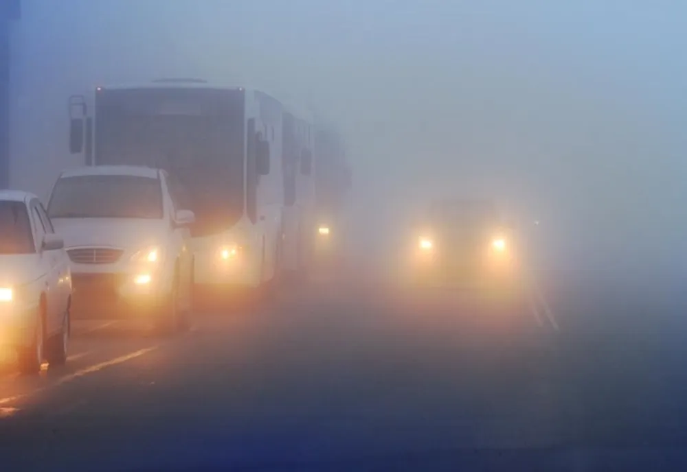 Ceață densă pe Autostrada Soarelui și drumuri naționale închise. Trafic în condiții de iarnă în toată țara