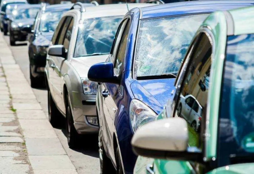 Lovitură dură pentru șoferi: explozie a prețurilor la RCA, majorări sau chiar dublări de preț
