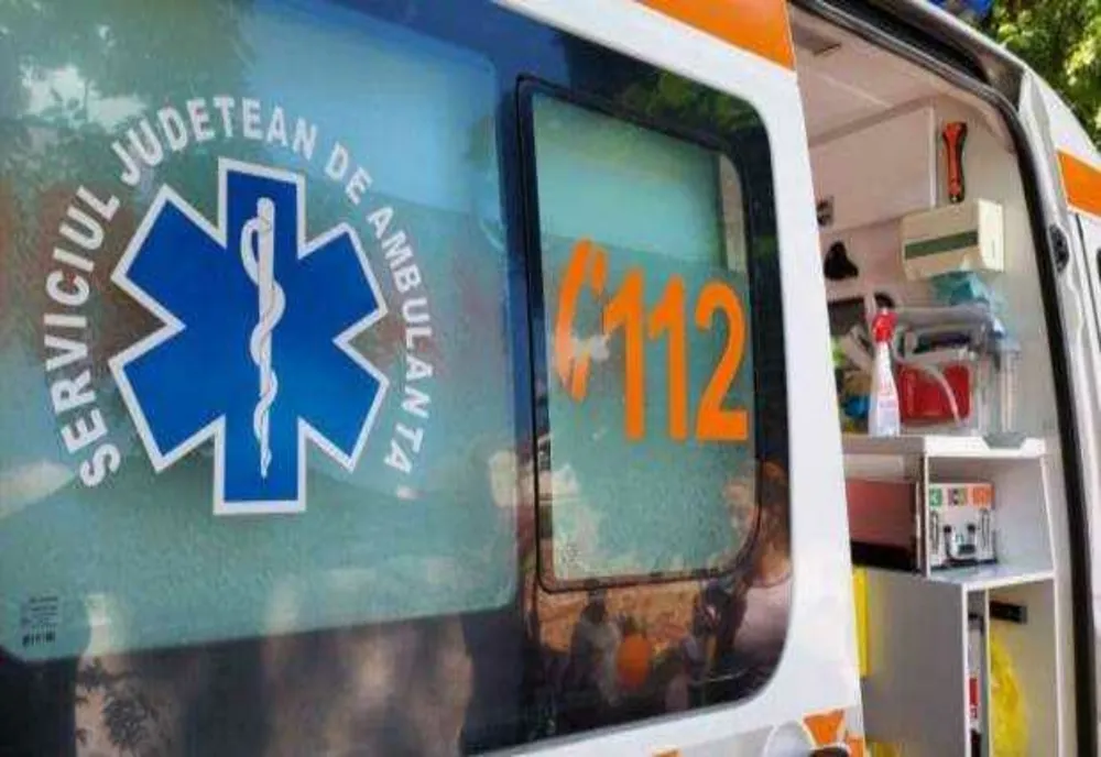 Bărbat mort după un accident pe scările rulante ale unui pasaj pietonal din Bistrița