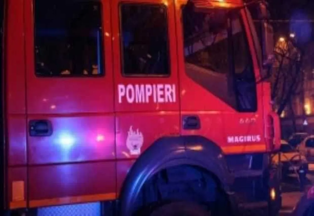 Incendiu de proporţii în Voluntari! Vila unei familii a fost mistuită de foc