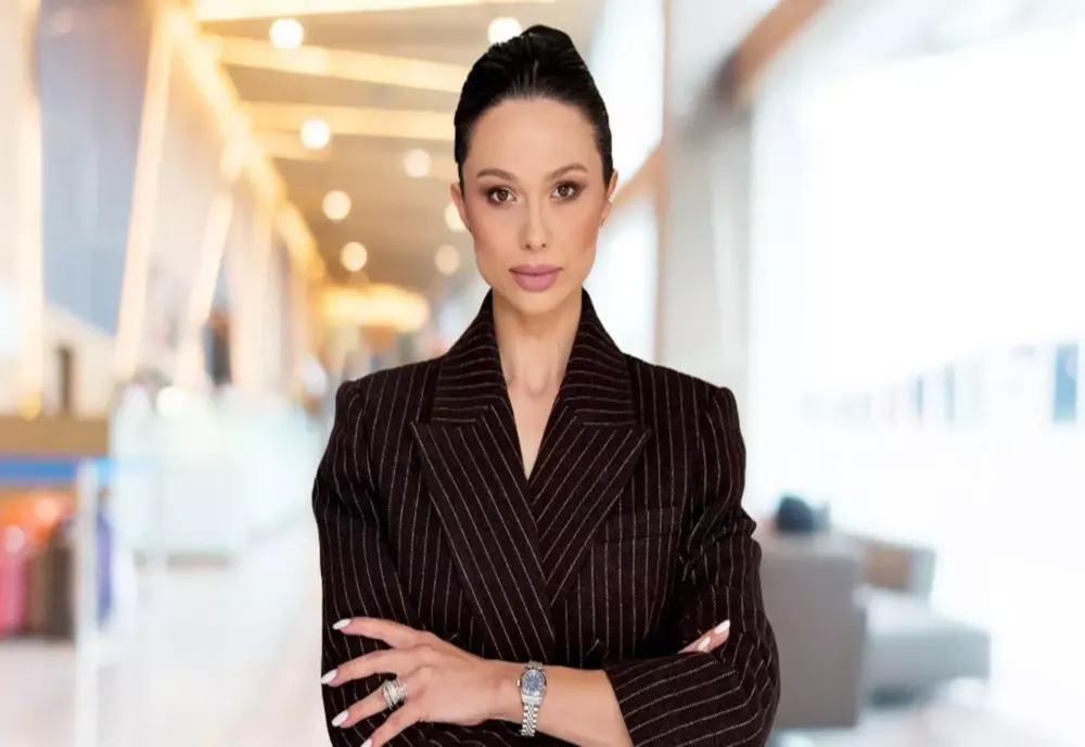 Jurnalista Realitatea PLUS, Ana Maria Păcuraru, vocea României la forumul internațional de la Dunhuang