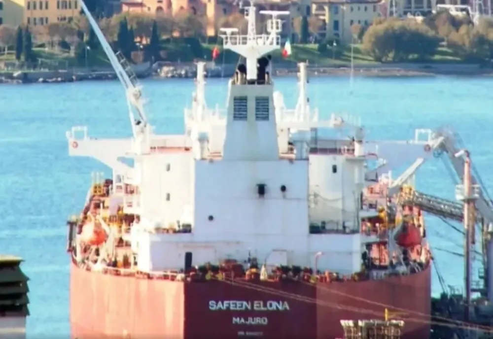 Ținta dronei care a explodat la Constanța, o navă "fantomă" rusească aflată în port - PRESA