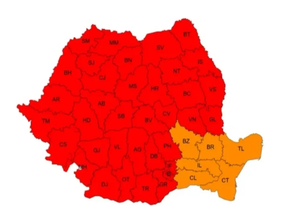 Cod roșu de caniculă în aproape toată România. Temperaturile urcă până la 41 de grade