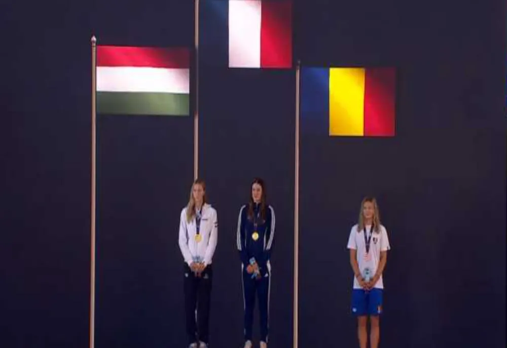 Înot: Aissia Prisecariu a cucerit medalia de bronz la 200 metri spate, la Europenele de juniori