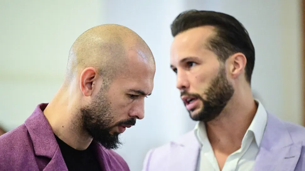 Frații Tate, un nou dosar în România. Andrew și Tristan au fost trimiși în judecată pentru trafic de minori