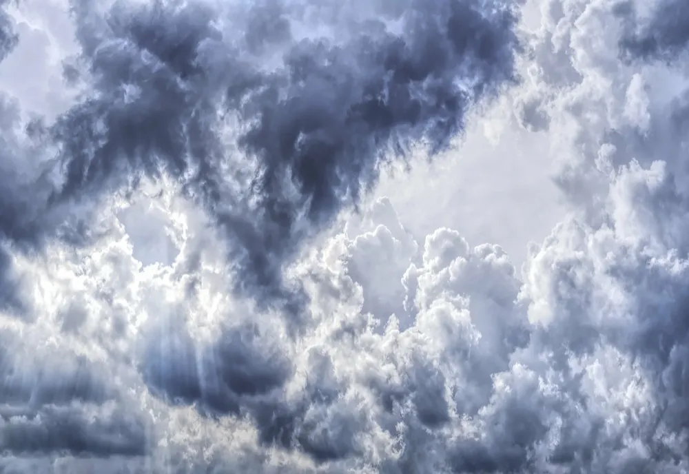 Alertă meteo! În nordul și centrul țării vor fi furtuni