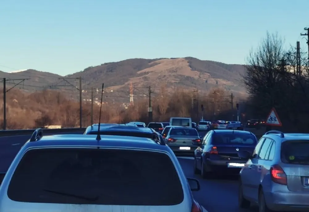 Restricții de circulație, marți și miercuri, pe DN1, în Câmpina