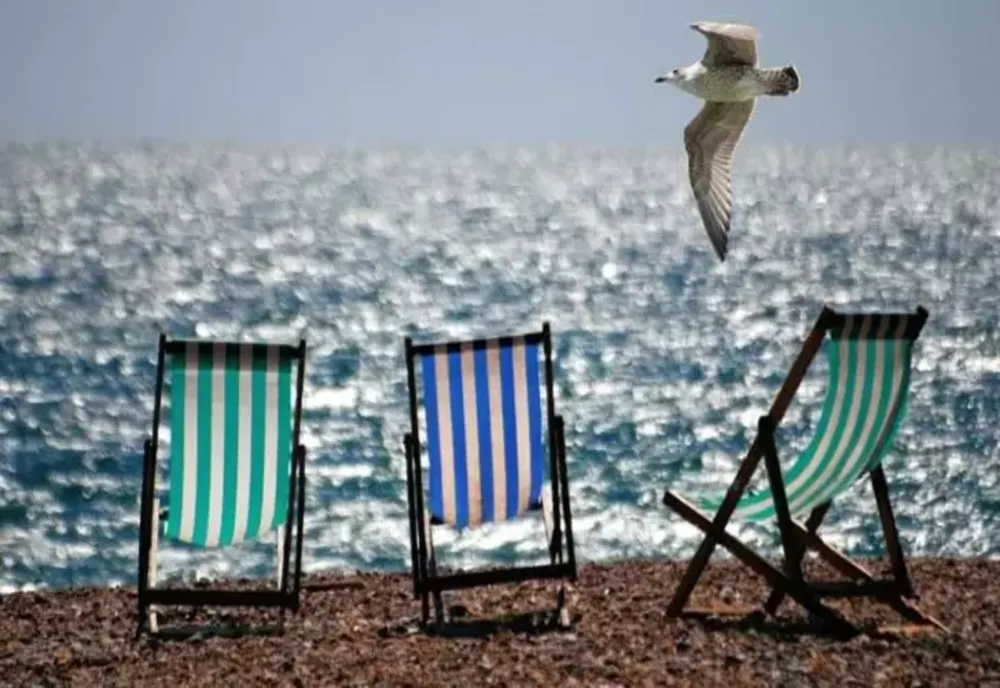 CONTROALE DRASTICE ALE ANPC PE LITORAL ÎNAINTE DE MINIVACANȚA DE 1 MAI. ȘAPTE MAGAZINE ÎNCHISE ȘI AMENZI DE PESTE 220.000 LEI