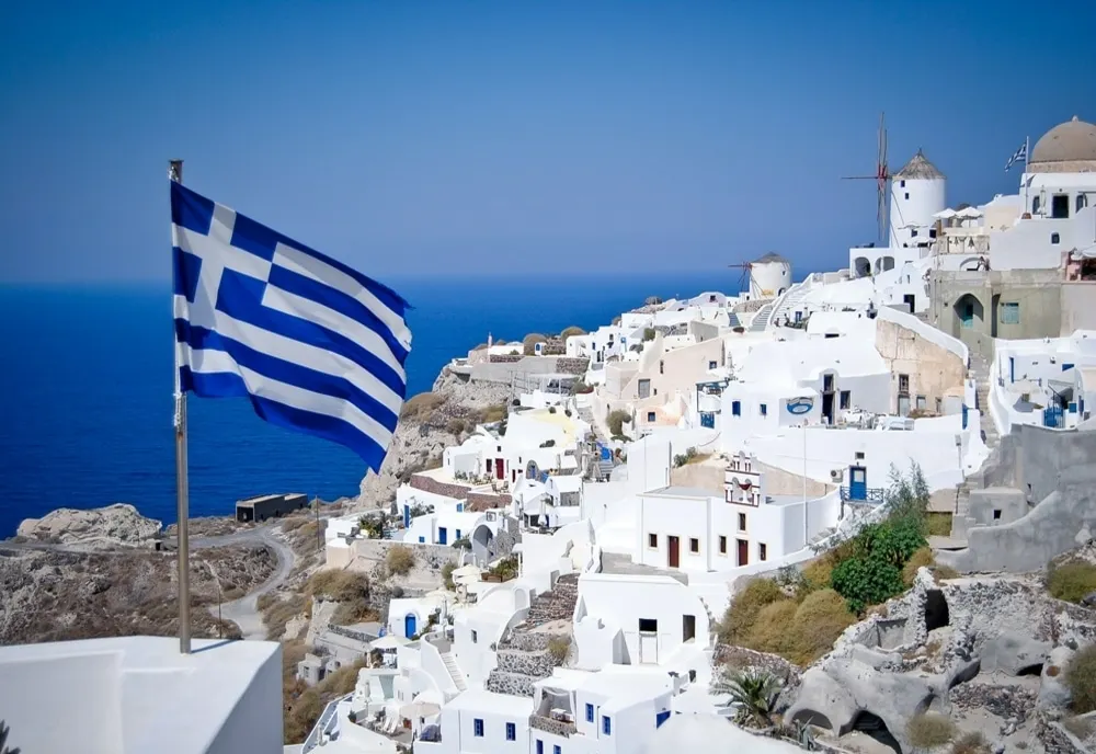 GRECIA: Mai multe plaje ar putea fi înghițite de mare până în 2050