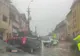 Inundaţii pe DN1, la Buşteni, după o ploaie torenţială. Circulația afectată de viitură